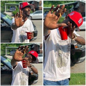 Meet your Posher, Marvin